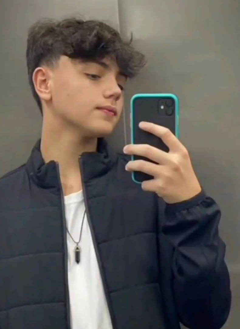 Ethan Miller
